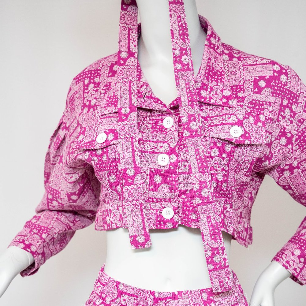 Women's Three Piece Paisley Pink Pattern Crop Jacket and Loose Pants Handmade - Picture 8 of 11